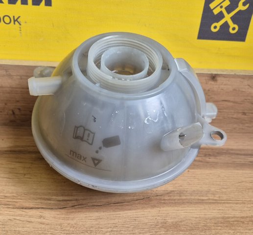Бачок для води 80A121405T VAG