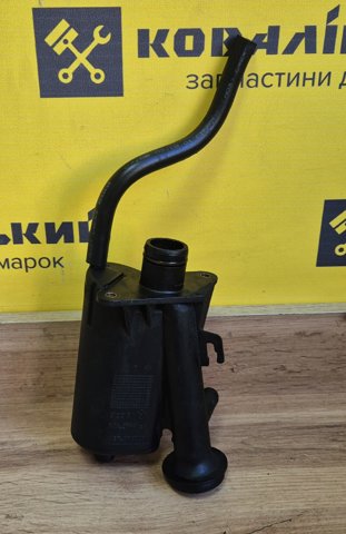 Клапан PCV (вентиляції картерних газів) 8200140763 RENAULT