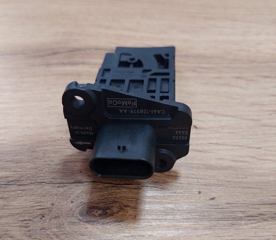 Датчик масової витрати повітря CA6112B579AA FORD
