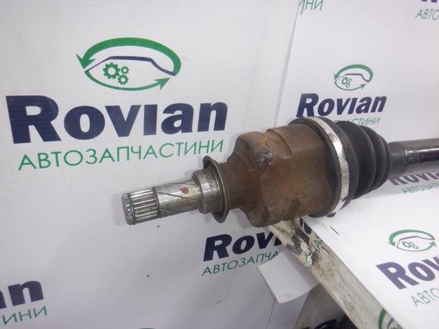 Привід правий 0374793 OPEL
