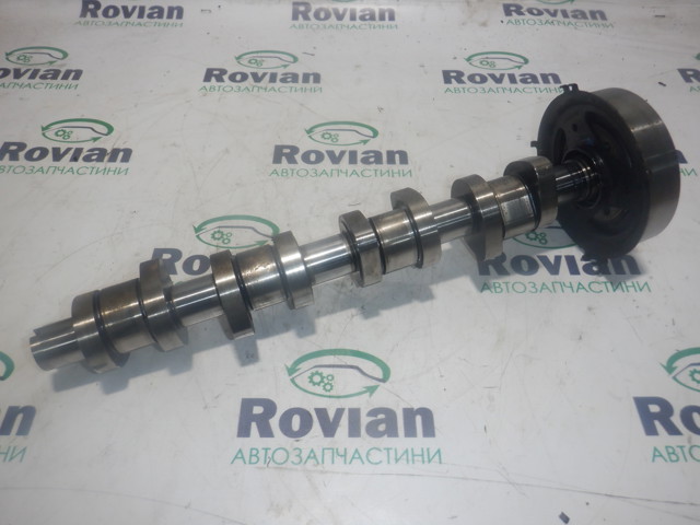 Вал розподільчий Шкода Фабія I