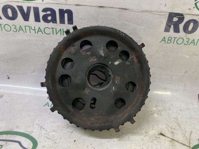 Фланець шестерні розподільного валу 038109239L VAG
