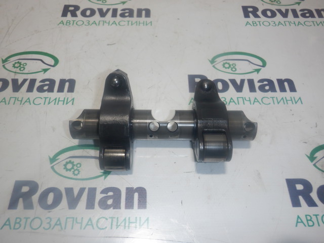 Ось коромисла рокера 038109527AF VAG