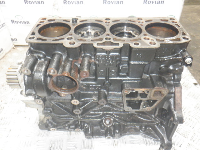 Блок циліндрів двигуна 03L103011AK VAG