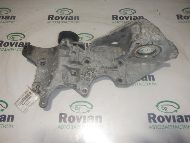 Кріплення генератора 03L903143Q VAG