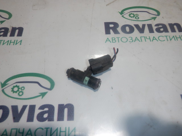 Форсунка паливна 04E906031H VAG