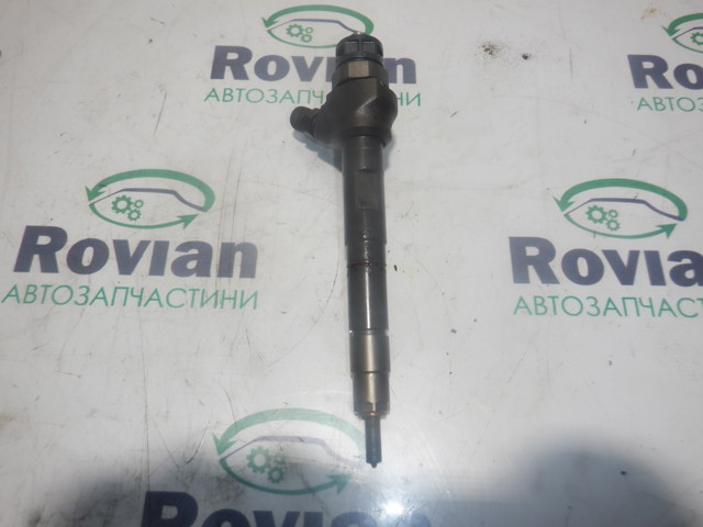 Форсунка інжектора 04L130277AA VAG