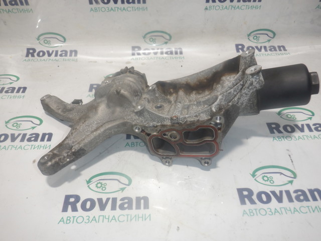 Кронштейн генератора (натяжний) 06L903143K VAG