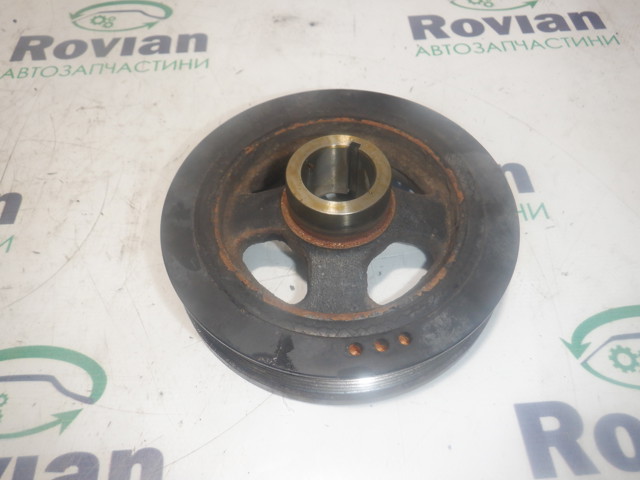 Демпферний шків колінвала 1104A052 MITSUBISHI