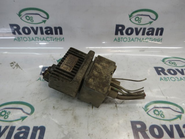 Реле свічок накалу 110678071R RENAULT