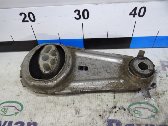 Подушка (опора) двигуна, нижня 112380010R RENAULT