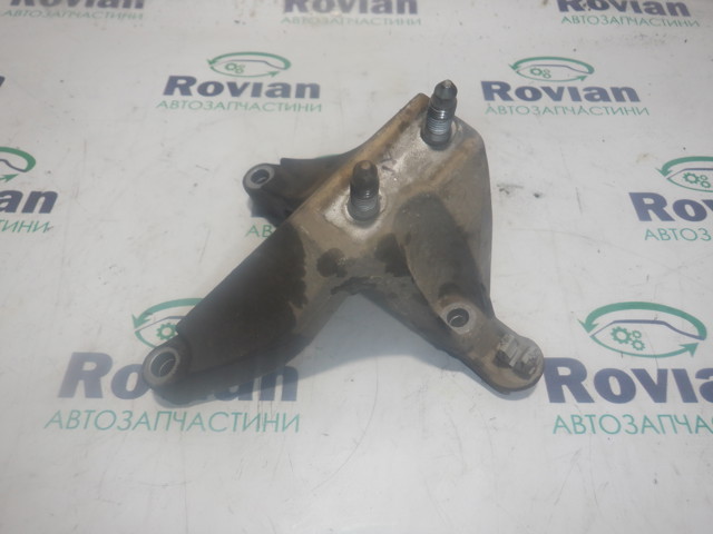 Кріплення подушки коробки передач 112531966R RENAULT