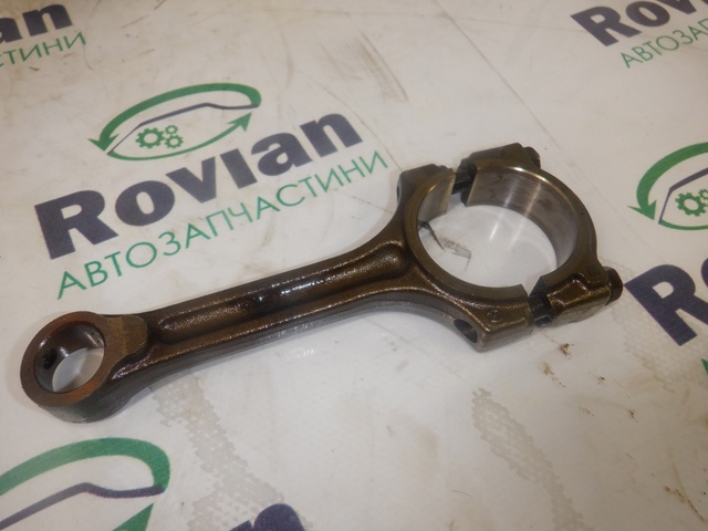 Шатун поршня ДВЗ 121607038R RENAULT