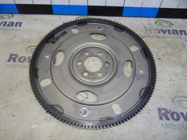 Демпферний маховик 123311VA1A NISSAN