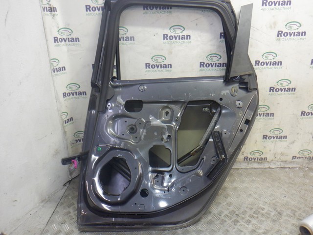 Двері задні, праві Opel Astra 35