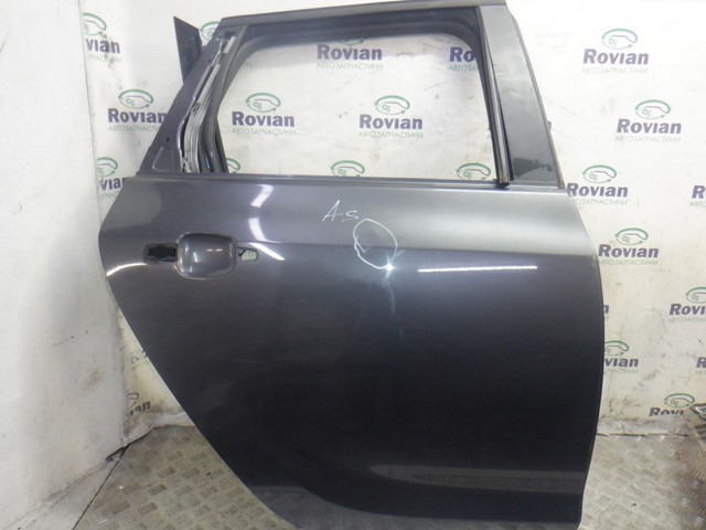 Двері задні, праві Opel Astra 35