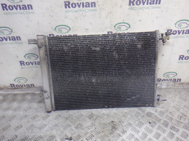 Конденсатор системи охолодження системи Opel Astra J Sports Tourer