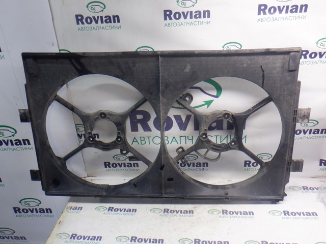 Облицювання рамки радіатора Міцубісі Асх