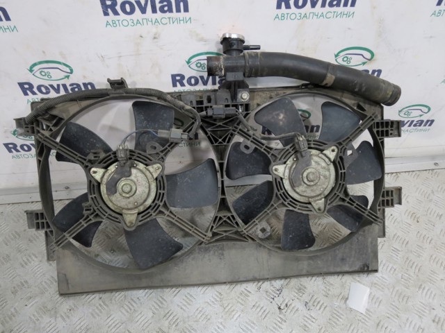 Облицювання рамки радіатора 1355A136 MITSUBISHI