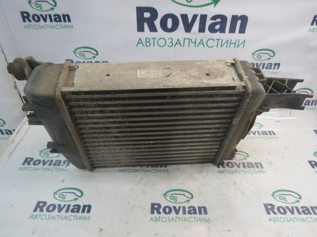 Радіатор інтеркулера 144965154R RENAULT