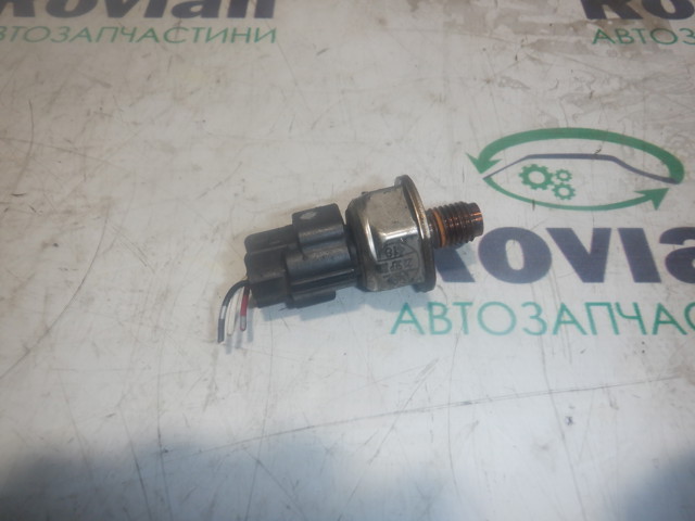 Паливна рампа 1465A034 MITSUBISHI