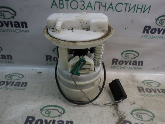 Модуль паливного насосу, з датчиком рівня палива 172024388R RENAULT