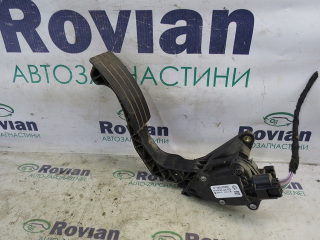 Педаль газу (акселератора) 180022703R RENAULT