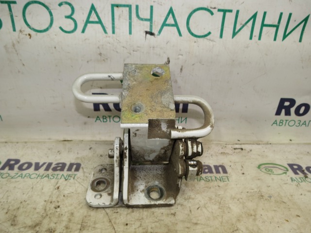 Дверний шарнір задній лівий 1J4833411C VAG