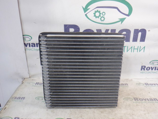 Клапан TRV, кондиціонера 1K0820679 VAG