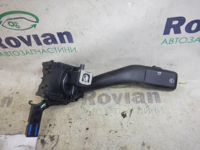 Перемикач підрульовий, правий 1K0953519B VAG