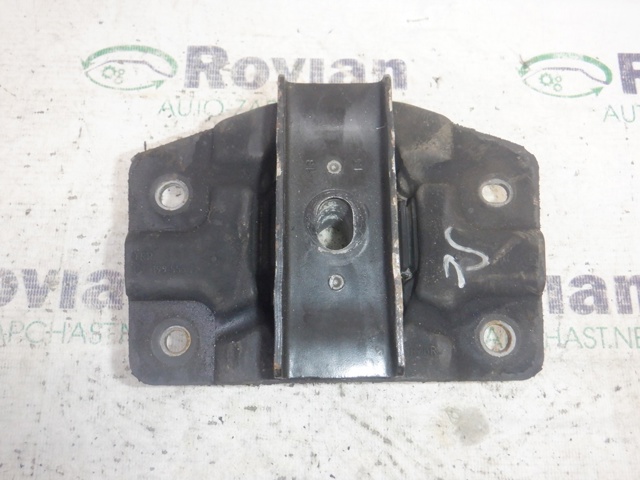 Подушка трансмісії (опора коробки передач) 1S0199555A VAG