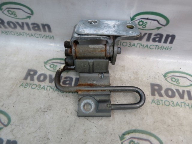 Завіса дверей передніх правих 1T0831412C VAG