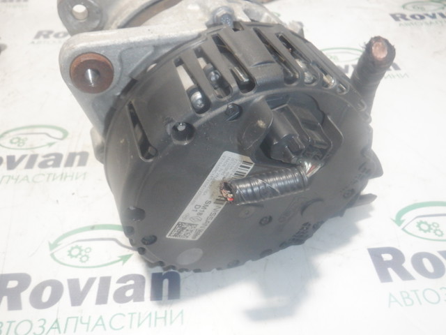 Генератор автомобільний 231006RC0A NISSAN