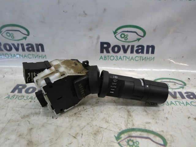 Перемикач підрульовий, правий 25260EB66A NISSAN