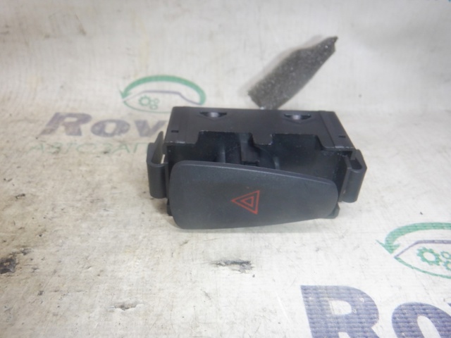 Кнопка включення аварійного сигналу 252908988R RENAULT