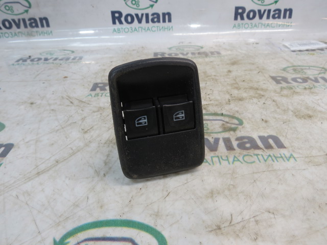 Кнопки переднього лівого склопід'ємника 254110431R RENAULT