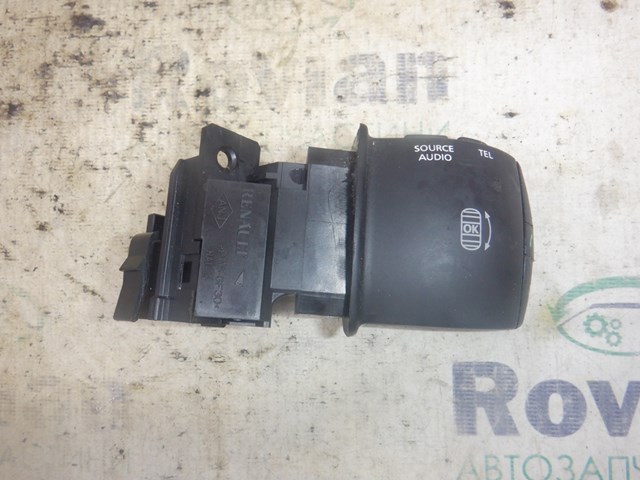 Перемикач підрульовий, в зборі 255529492R RENAULT