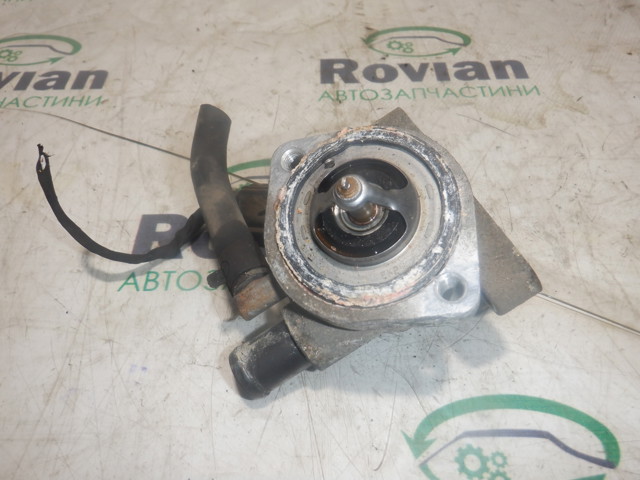 Корпус термостата в зборі 256102A620 HYUNDAI