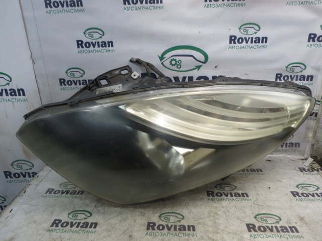 Фара ліва 260600023R RENAULT