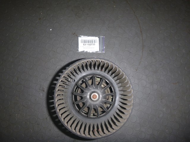 Вентилятор пічки duster 2010-2013, під конд., бу-152733 272106020R