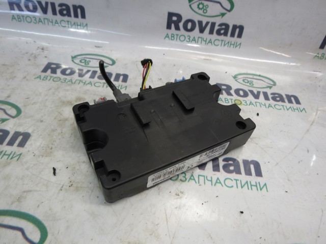 Блок керування мультимедійний 280240001R RENAULT