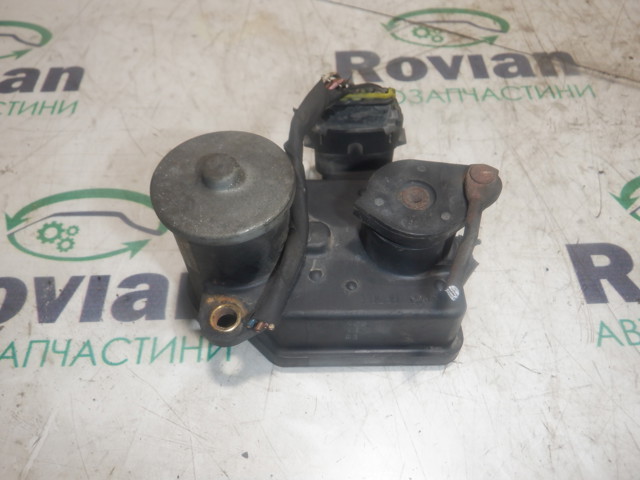 Форкамера (вихрова передкамера) 283202A400 HYUNDAI