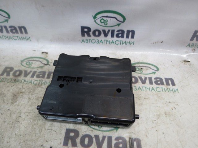 285256608R Renault (RVI)