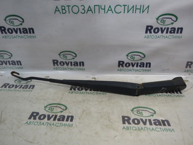 Ричаг двірника 28881EB300 NISSAN