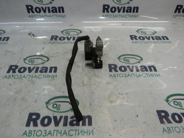 Реле контролю заряду АКБ 295C33401R RENAULT