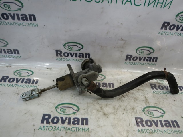 Циліндр зчеплення, головний 30610EA00A NISSAN