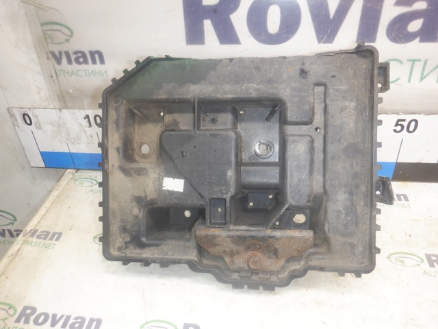 Піддон акумулятора(АКБ) 37150E4000 HYUNDAI