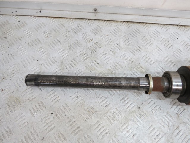 Привід передній правий 391006RY3A NISSAN