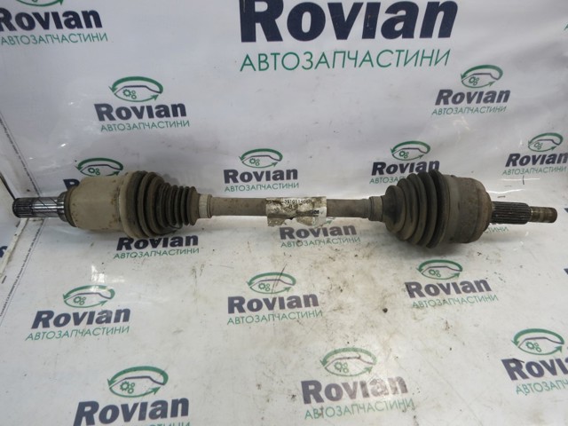 Привід передній лівий 391015654R RENAULT