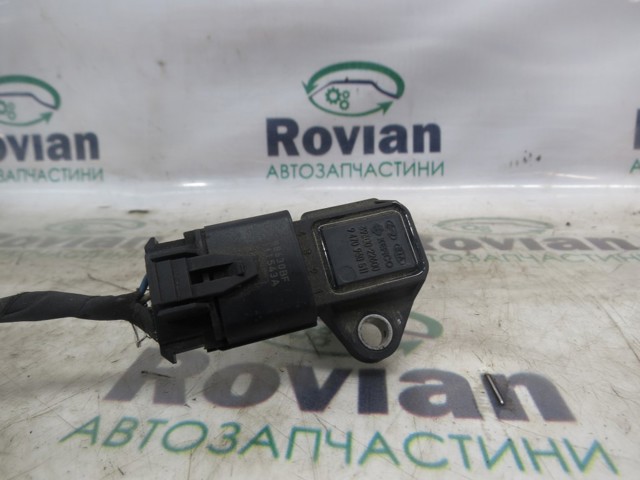 Датчик тиску повітря 3930022600 HYUNDAI